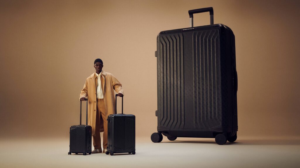 Suitcase BOSS Samsonite Sleek Collection For Travelers